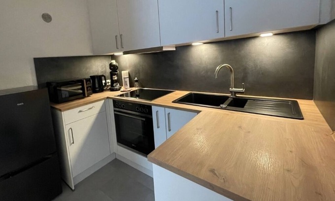 Westerwaldkreis Apartment | Modern apartment in Dernbach Westerwald near ICE train station and highway A3