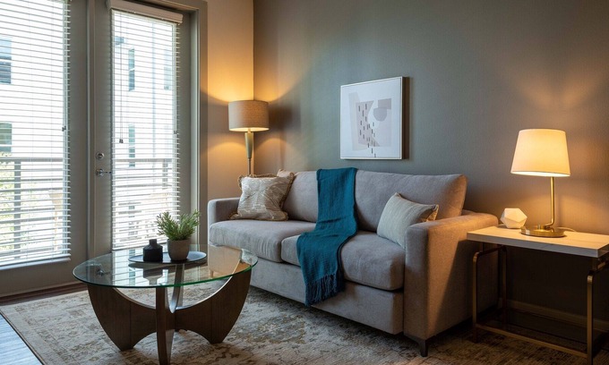 South Lamar Apartment | Modern Apartment in Prime Location (ID5077X2)