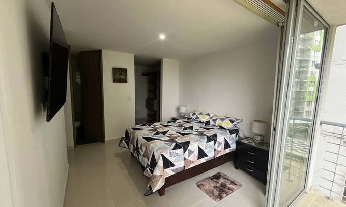 Ibague Apartment | Modern, cozy, eco-field and very equipped with two bedrooms and private parking.