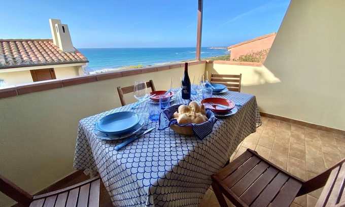 Funtana Meiga House | Modern Equipped Holiday Home for Families with Sew View in the Sinis Peninsula