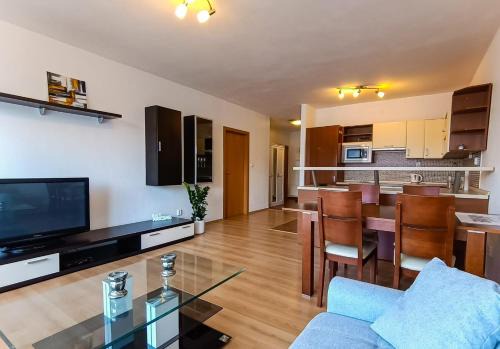 Karlova Ves Apartment | Modern flat, balcony, garage