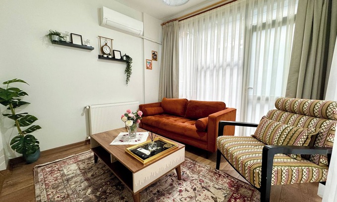 Balat Villa | Modern Furnished Historical House