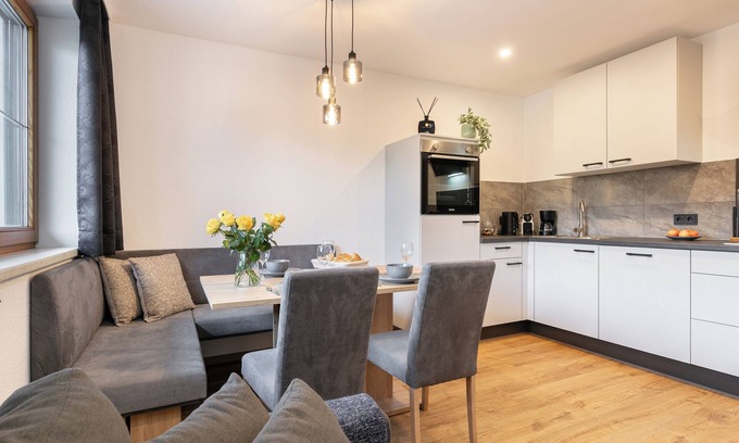 Holdernach Apartment | Modern holiday flat with stunning views