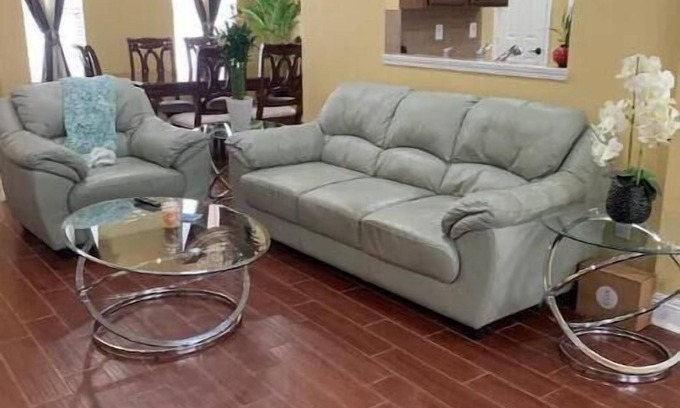 Gonzales House | Modern Home & covenant between Baton Rouge and New Orleans close to I-10