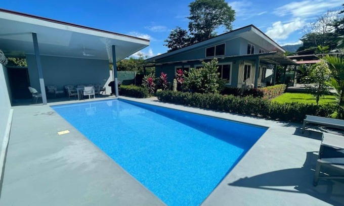 Uvita House | Modern house with pool and terrace in Uvita.