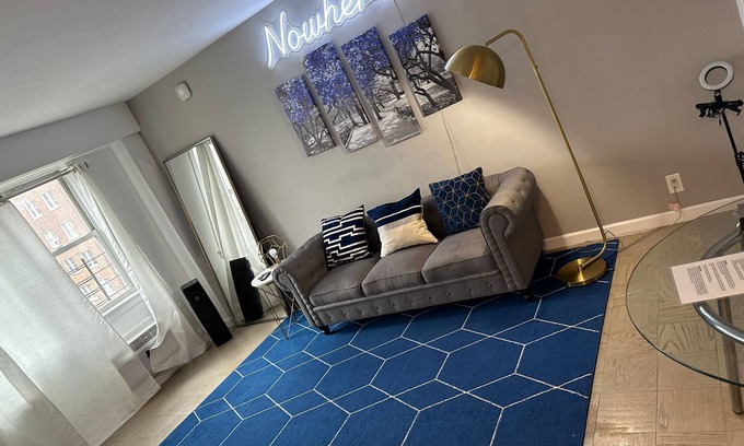 Mott Haven Apartment | Modern Manhattan Aparment with Electric Fire Place