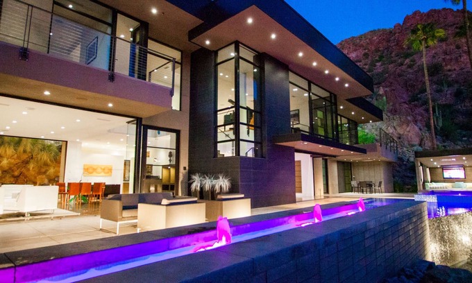 Red Rock North House | Modern Mountain Escape - Saltwater Pool, City Views & Private Trail