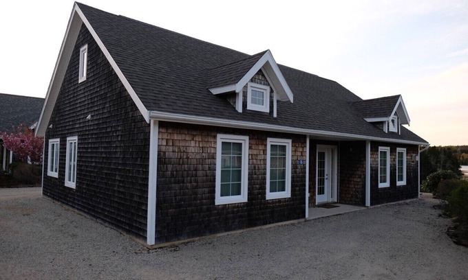 Upper Blandford House | Modern oceanview vacation living in the deep bay