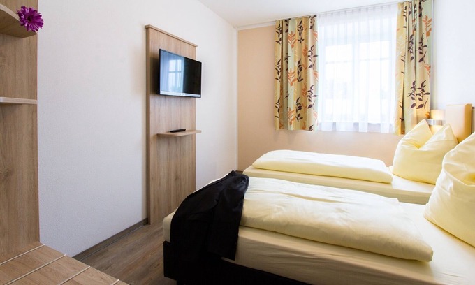 Altdorf Apartment | Modern vacation apartment with two separate bedrooms