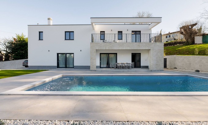 Boljevici Villa | Moderne Istrische Villa Perfekt für Einen Ruhigen Familienurlaub und Entspannung