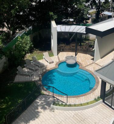 San Salvador Apartment | Moderno apart en Col Escalón,vista,piscina,gimnasio