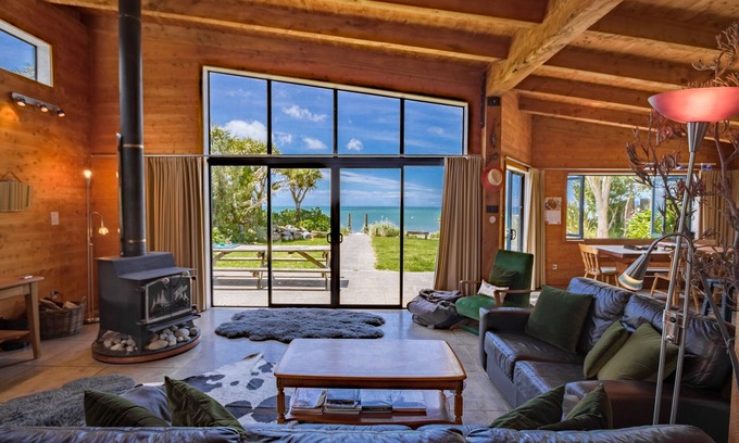 Pakawau Cottage | Mohua - Pakawau Holiday Home