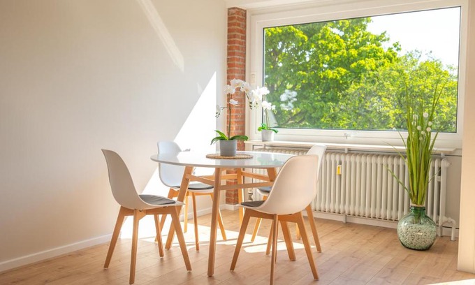 Twischkamp Apartment | Moin Apartment Mit 2 Balkonen u kostenlosen Parkmöglichkeiten