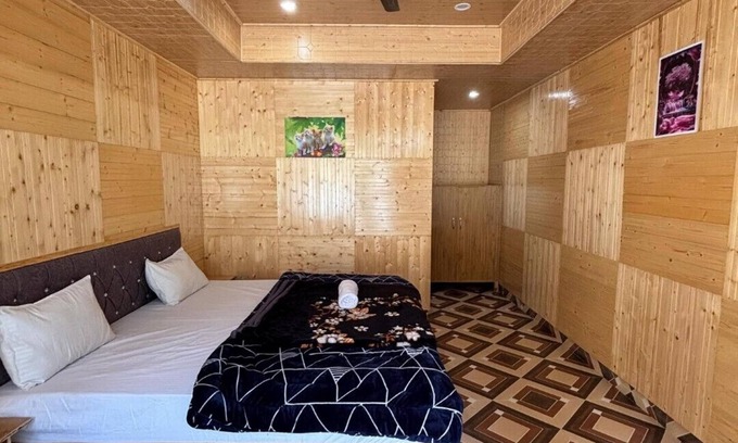 Kasol Cottage | Moksha Cafe & Cottages: Your peaceful escape with stunning Kasol views!" 4