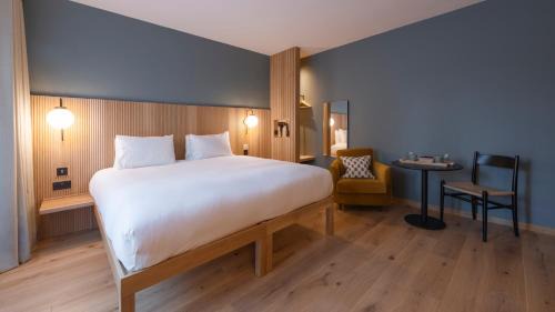 Patchway Hotel | Mollie's Motel & Diner Bristol