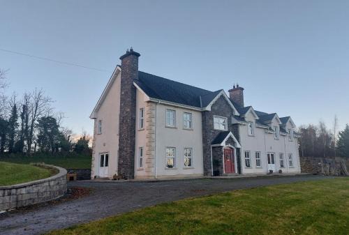 Cavan House | Molly's Self Catering Accommodation