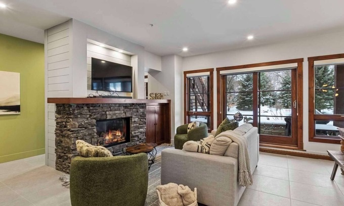 Versant Soleil Condo | Mont-Tremblant - Étoile du Matin 1500-11