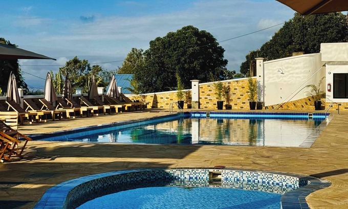 Arusha Hotel | Moshono Hillside
