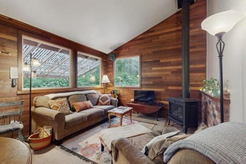 Langley House | Moss & Moon Cottage