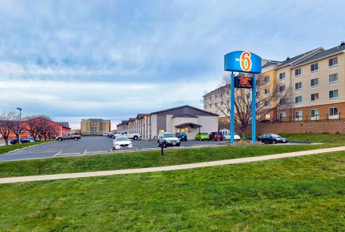 Southwest Area Hotel | Motel 6-Cedar Rapids, IA - Airport