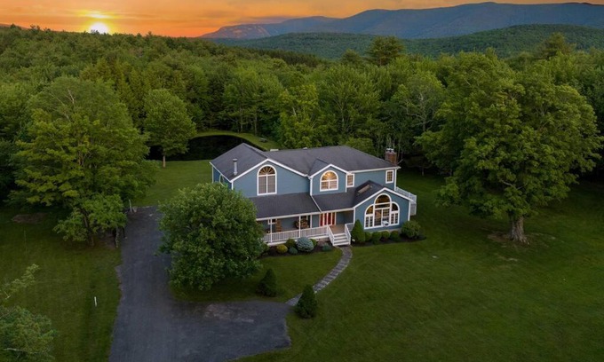 Jewett Villa | Mountain Blue Vista - Luxury retreat near Ski resorts with Pond, Firepit and Hot Tub