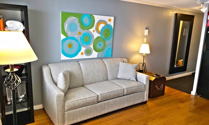 Snowshoe Condo | Mtn Lodge - 1st Floor - Mtn Views - Pvt Parking!