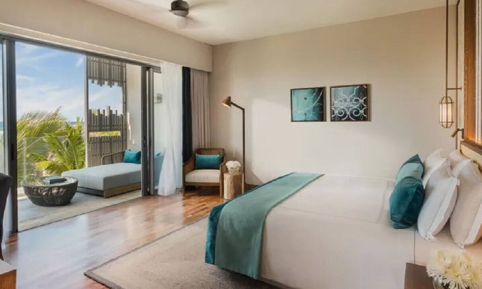 Plaine Magnien Hotel | Best Enjoyed with the Family! Pool, FREE Parking, Close to Blue Bay Beach!