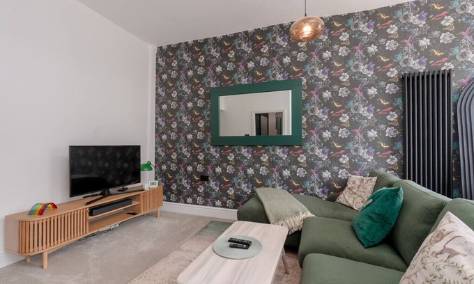 Todmorden Apartment | Mulberry Boutique Stay – Ground Floor - Tod - Near Hebden Bridge