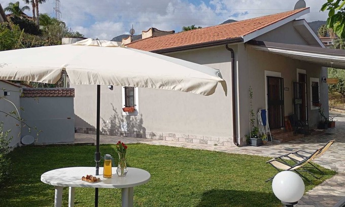 Trabia Villa | Mulberry House-Between Palermo and Cefalù. Suitable for families.