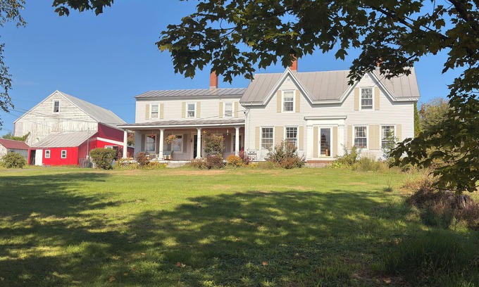 Oakland House | My Valhalla Farm