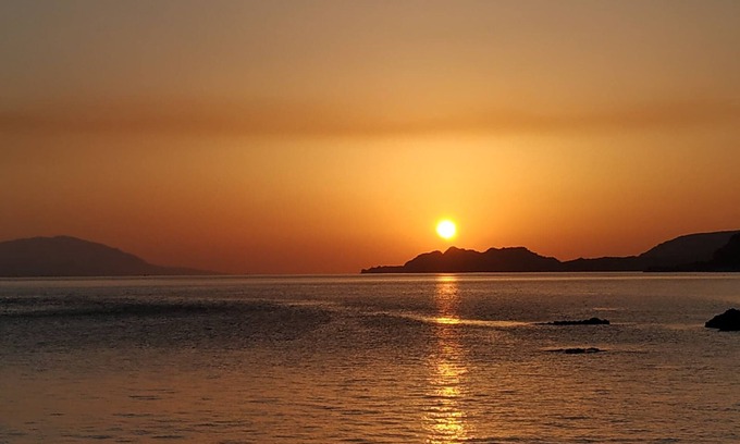 Loutraki-Agioi Theodoroi Apartment | Myra: Stunning Seaview Maisonette