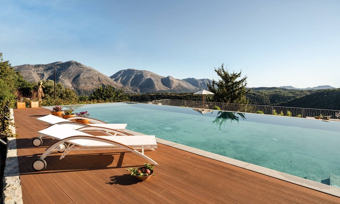 Mylopotamos Villa | Nassibe Estate