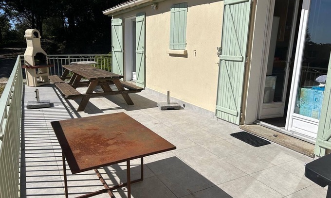 Villarzel-du-Razes House | Nature break, French Villa