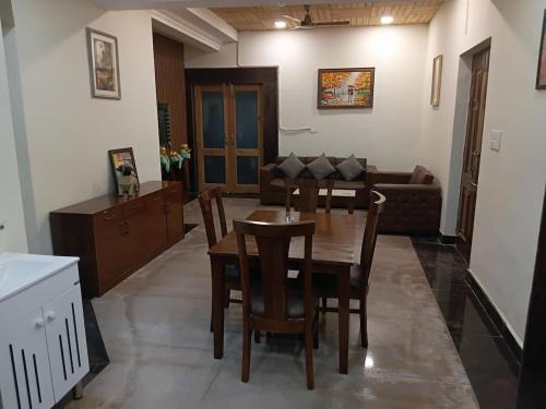 Bullawala Villa | Nature's Key Home