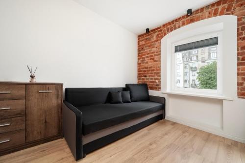 Lodz Apartment | Nawrot Cosy Loft Studio by BookingHost