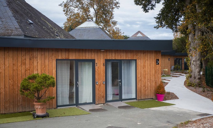 Bouchemaine Apartment | N°9-Lodge-Superior-Ensuite with Shower-Garden view