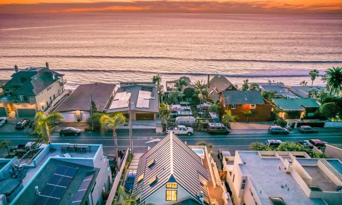 Leucadia House | Neptune Hidden Gem