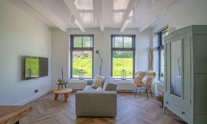 Westhoek Apartment | Neu:wunderschöne und Preiswerte Ferienwohnung mit Jedem Komfort