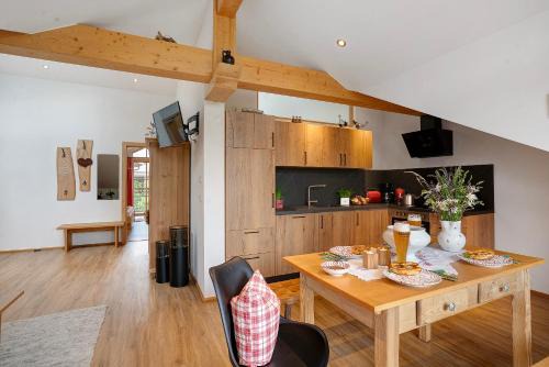 Hoslwang Apartment | Neubau - Freundliche Fewo Bergblick