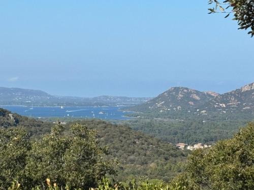 Porto-Vecchio Apartment | Neuf , Suite avec kitchenette dans bergerie moderne vue mer et montagne