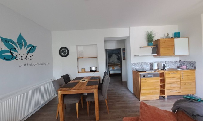 Bad Neustadt an der Saale Apartment | New apartment 54 cm, lots of nature, close to the city center, bike/hiking trails, train station and much more.