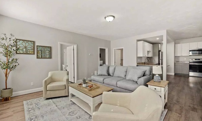 Providence Apartment | NEW Apartment in Federal Hilln
