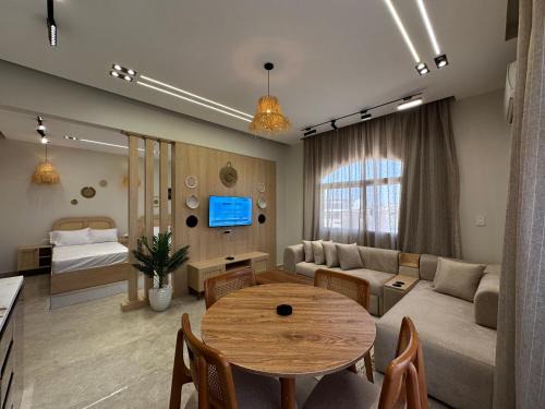 The 5th Settlement Bed & Breakfast | New Cairo Chic Studio 3