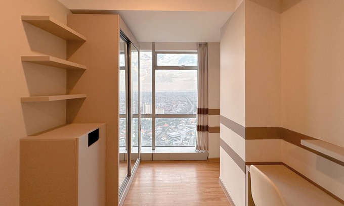 Surabaya Apartment | New Contemporary 2Br At Grand Sungkono Lagoon Apartment