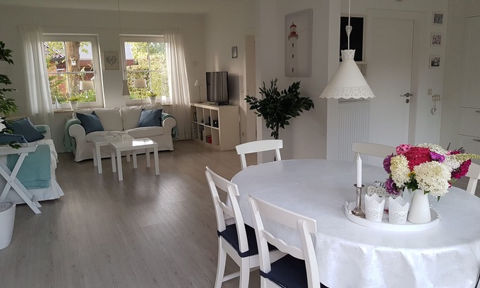 Eckernfoerde House | * NEW * Ferienhaus Meerzeit Eckernförde * NEW *