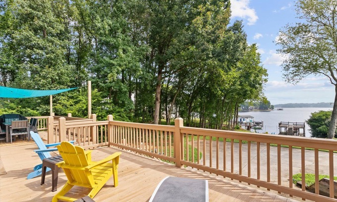 Terrell House | New Lakefront Getaway on Lake Norman