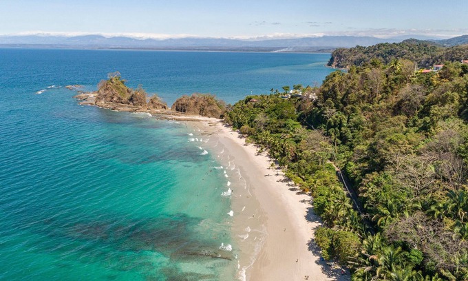 Punta Leona Apartment | New listing! Stunning views. Fifth floor apartment