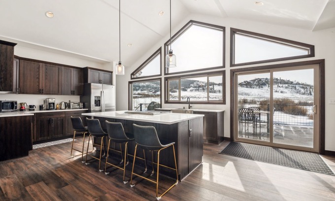 Silvercreek House | NEW! Mountain Bliss Retreat