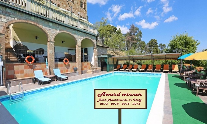 Montecastelli Apartment | (NEW) Penthouse (G) with swimming pool, jacuzzi and tennis court in Tuscany