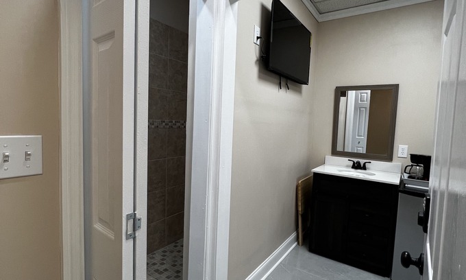 Homewood Apartment | New private suite inside the loft building apartments .